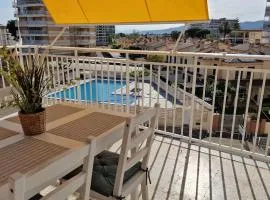 Apartamento de playa en paseo marítimo