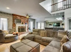 4 Mi to Bourbon St Spacious Retreat with Wet Bar!