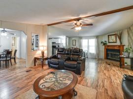 Pet-Friendly Springville Home Near Kentucky Lake!，位于Durham Subdivision的酒店