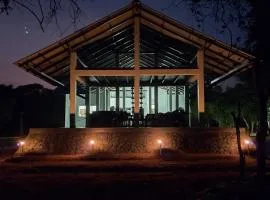 Forest Edge Bungalow - Wilpattu