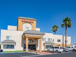 Ramada by Wyndham Bakersfield