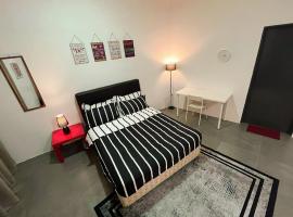 Immense Studio EmpireDamansara/WiFi/Netflix，位于八打灵再也Damansara Perdana的酒店