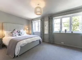 2 Bed stylish village retreat in Braunton