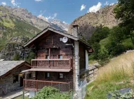 HelloChalet - Chalet Grené typical house with garden - 1km cabelcar
