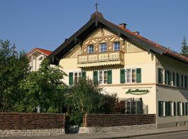 Landhaus Hotel Wolfratshausen，位于沃尔夫拉茨豪森的酒店
