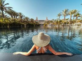 Lopesan Costa Meloneras Resort & Spa，位于梅罗那瑞斯的浪漫度假酒店