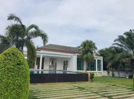 Min&Me House Pattaya