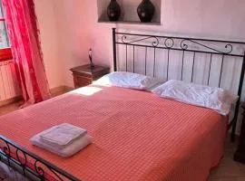 Bright double room at the Casa delle Volte