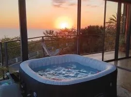 La Villa Bleue - Villa d'architecte - Jacuzzi