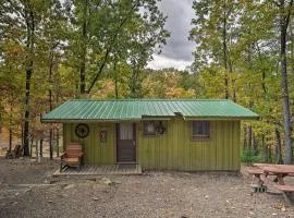 1 Mi to Raystown Lake Wyatt Earp Cabin with Deck!