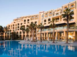 马耳他希尔顿酒店，位于圣朱利安斯的度假村