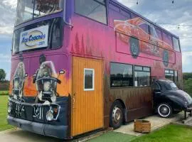 Sleeps 18 Double Decker Bus Hot Tub Sauna Cinema Pets