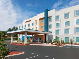 Hampton Inn Oakhurst-Yosemite，位于奥克赫斯特的酒店