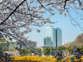 DoubleTree By Hilton Seoul Pangyo Residences，位于城南市的酒店