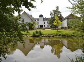 Le domaine du château blanc à 10 minutes de Paira Daiza，位于JurbiseErbisoeul附近的酒店