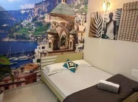 Cute Little Room in Koregaon Park WiFi AC Kitchenette