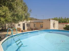 TH46 Casa con piscina 900 m de la playa Arrebassada，位于塔拉戈纳的酒店