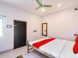 Hotel O Mango Leaf Hotel & Restaurant，位于Baharampur的酒店