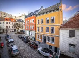 Dinbnb Apartments I New in 2023 I 600m to Bryggen