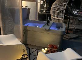 H49 Jacuzzi Penthouse-Adults only，位于索瓦塔的酒店