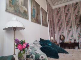 Rose's room，位于Saint-Léonard的民宿