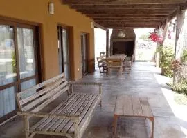 CASA EN COUNTRY TAPIA, TUCMAN