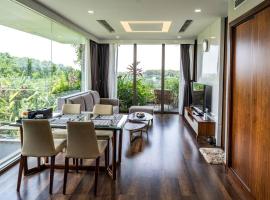 1BR, 1 Sofa bed Luxurious 5-stars Flamingo Resort.，位于Phúc Yên的度假村