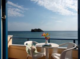 Hotel Kyma，位于斯卡拉埃雷索的酒店