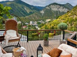 Hotel Borjomi Verde，位于博尔若米的酒店