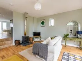 Sunday Cottage