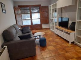 Apartamento rural Muga，位于Sant Llorenç de la Muga的公寓