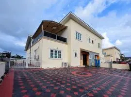 BBAN-Luxurious 4 Bedroom House in Lekki Ajah Lagos
