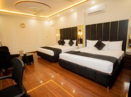 Hotel white season Gulberg，位于拉合尔阿拉马·伊克巴勒国际机场 - LHE附近的酒店