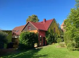 Villa Kunterbunt: Urgemütlich und fast perfekt