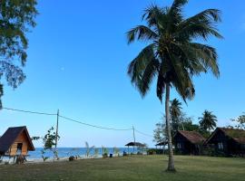 ALUN ALUN ISLAND RESORT，位于Kampong Atap Zing的乡村别墅