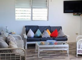 Casa LOLO on hills of Culebra