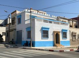 Maison vue mer Corniche Aglou，位于提兹尼特的海滩酒店