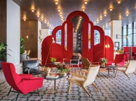 Canopy by Hilton Madrid Castellana，位于马德里的酒店