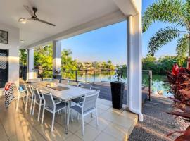 Beautiful Bayview - King Beds, Pool Water Frontage，位于Stuart Park的酒店