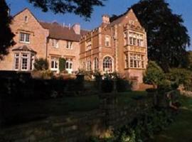 Egerton Grey Country House Hotel，位于茹斯的酒店