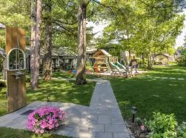 Adrian's Wasaga Rentals