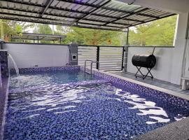 Homestay MdmMai Private Pool，位于马日丹那的别墅
