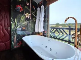 Lavish Country Retreat 30mins Taxi Ride From West London