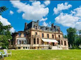 Château de Crènille，位于Chaumes-en-Brie的住宿加早餐旅馆