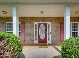 Inviting Austell Home: 14 Mi to Downtown Atlanta!