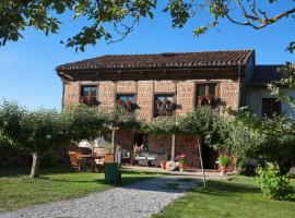 Hotel Rural La Aceña，位于Quintanaluengos的酒店