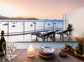 Penthouse Oasis On Airlie