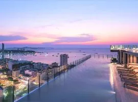 Central Pattaya Condo Best Pool & Great Location