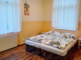 Apartmán Nad hradem，位于Týnec nad Sázavou的酒店
