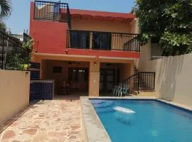 Casa Elena a unos pasos de la playa Lo de Marcos